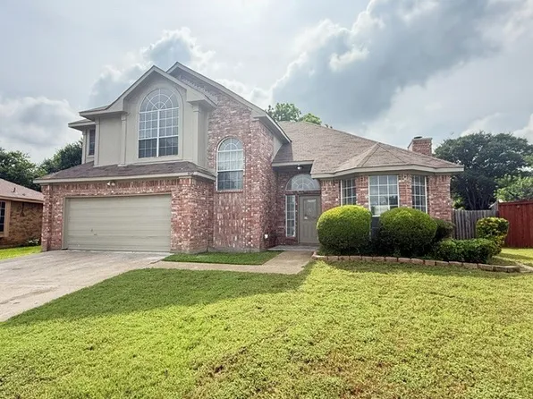 602 Thorton Ct, Cedar Hill, TX 75104