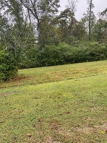 1st image of 516 Munro Rd