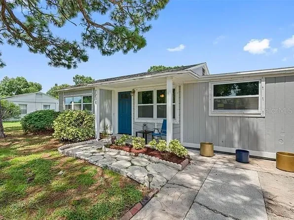 7234 12th St N, Saint Petersburg, FL 33702