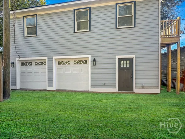 316 W 40th St #D, Savannah, GA 31401