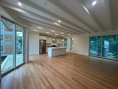 64 Cameron St #2 — Photo 2