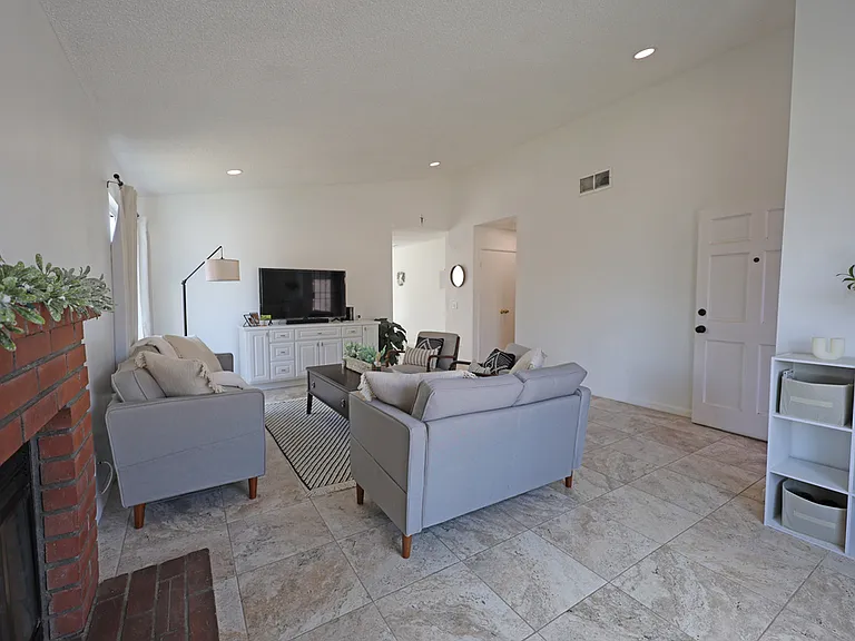 24939 Fay Ave — Photo 4
