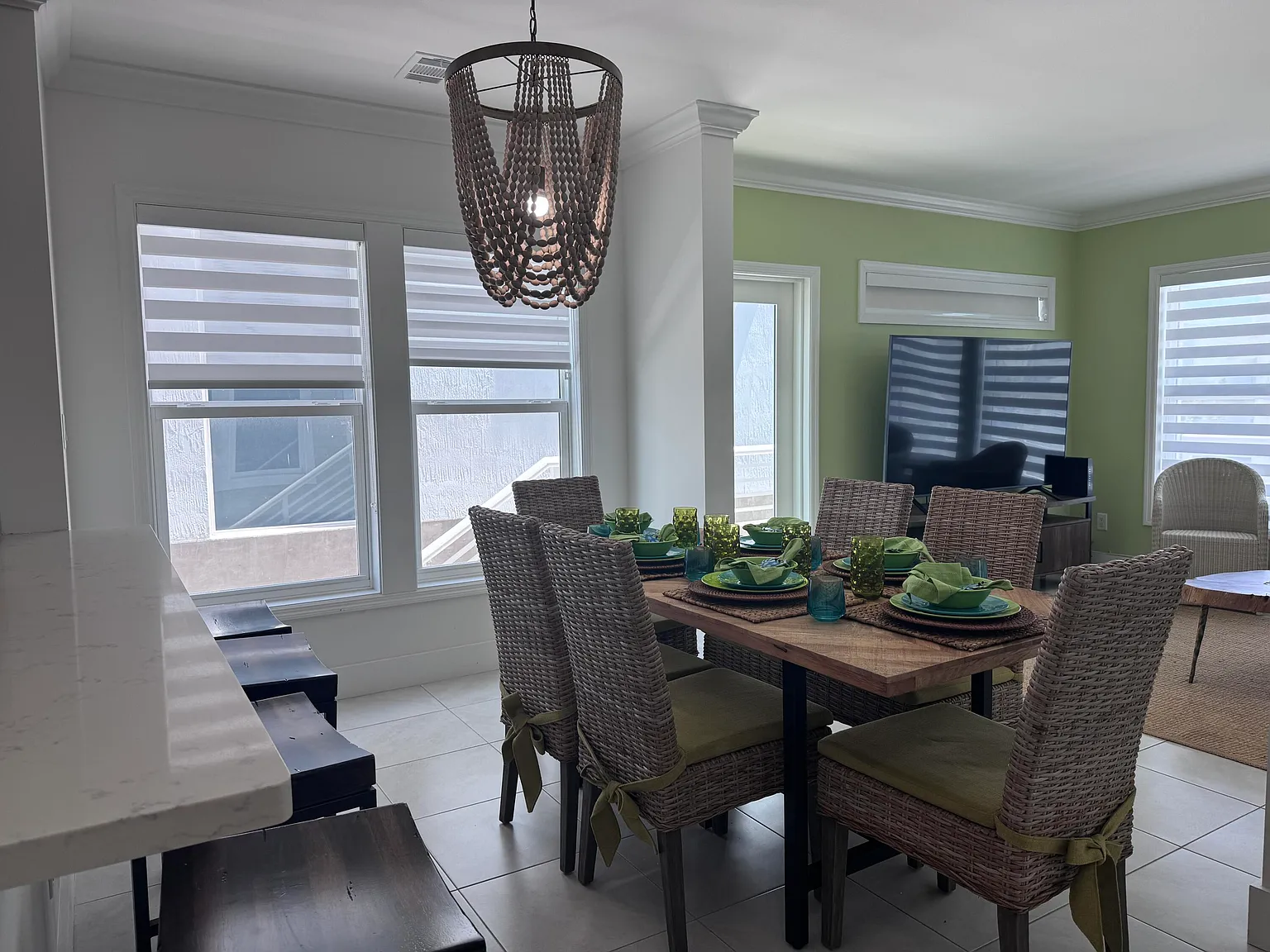 3 bed, 2.5 bath, 1748 sqft, $3,500 — Photo 4