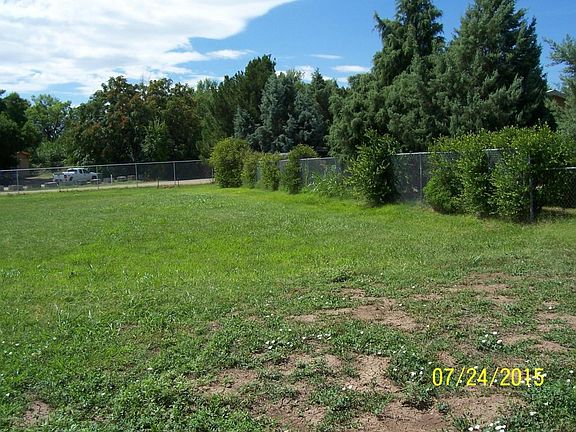 3rd image of 95 W Hereford Dr