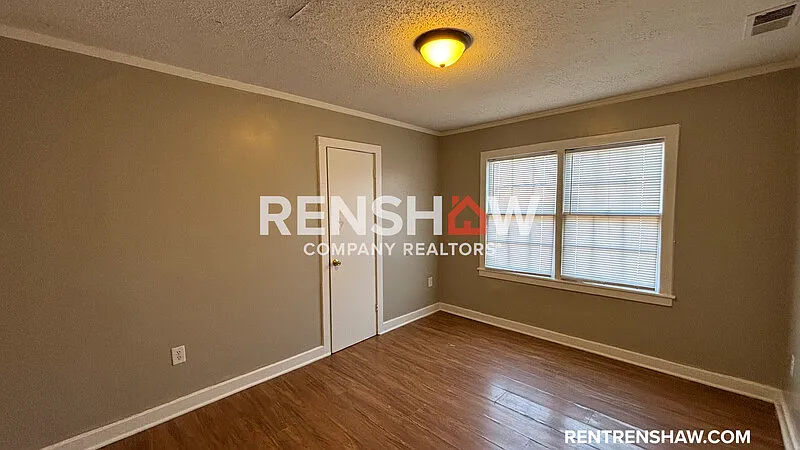 2 bed, 1.0 bath, 945 sqft, $895 — Photo 4