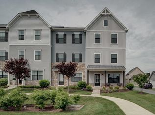 1302 Pedigree St, Frederick, MD 21702