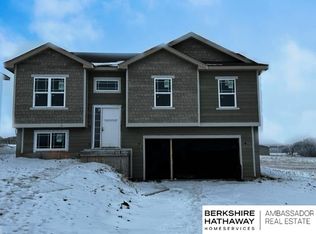 18061 Soldier St, Omaha, NE 68046