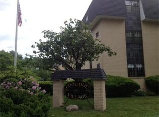 40 Bigelow Ave APT 10, Watertown, MA 02472