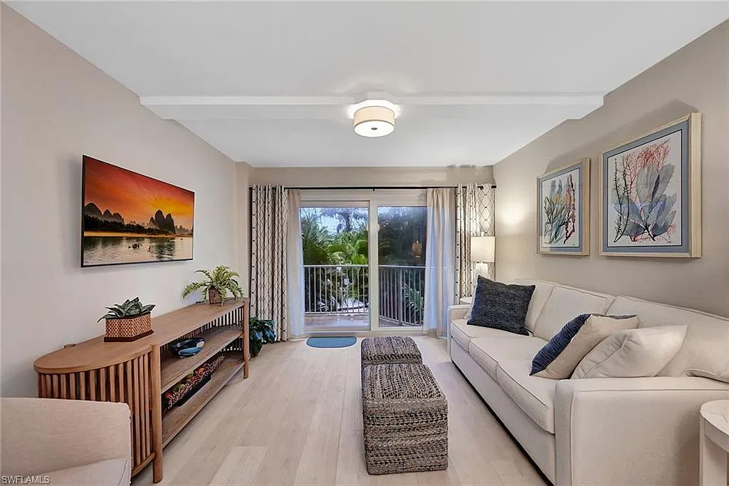 2 bed, 2.0 bath, 850 sqft, $6,000 — Photo 4