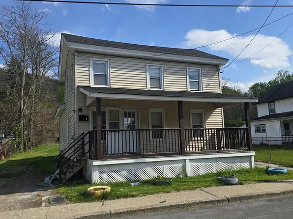 6 Broadhead Street, Ellenville, NY 12428