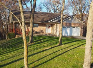 6489 Brand Lake Dr, Waterloo, IL 62298