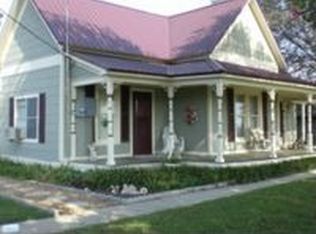 401 SE McKinney St, Rice, TX 75155