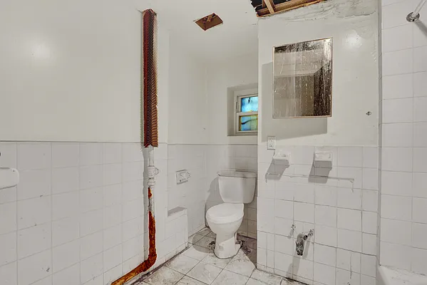 Sold by Island Advantage Realty | media 20