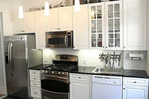 Sold by Hudson Place Realty | media 2