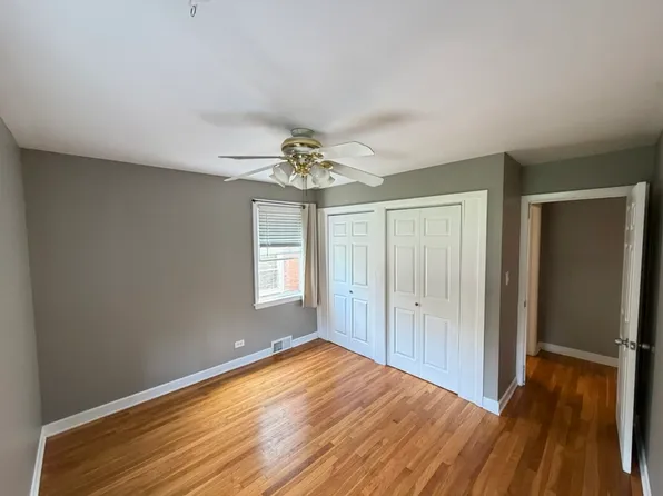 6817 N Seeley Ave #2, Chicago, IL 60645