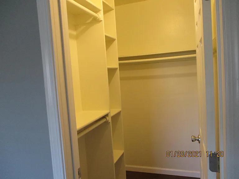 3233 W St — Photo 12