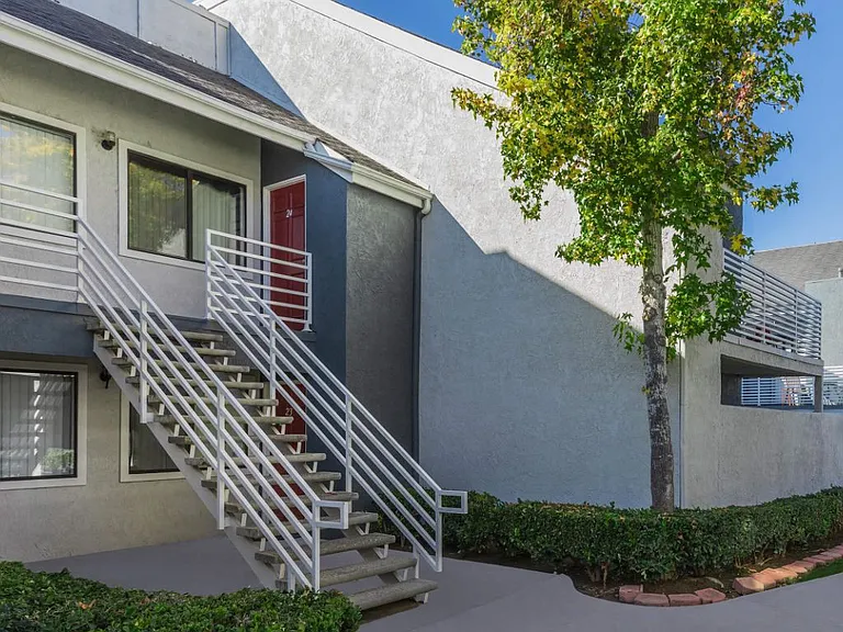 Madison Park Apartments — Photo 6