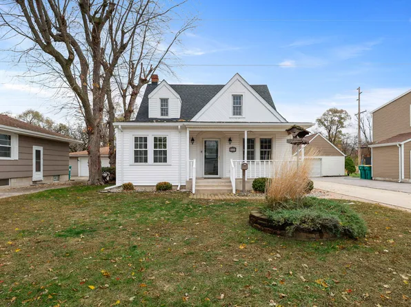 2223 N Delaware Pkwy, Munster, IN 46321