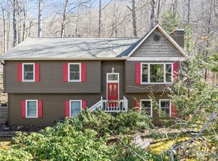 20 Bright Leaf Cv, Maggie Valley, NC 28751