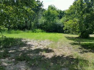 8401 Gifford Ln, North Richland Hills, TX 76182