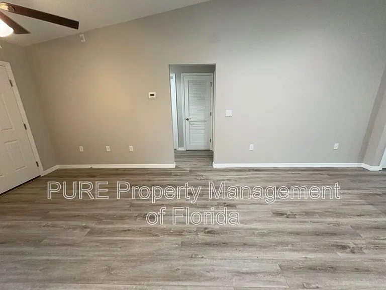13915 SW 64th Terrace Rd #1 — Photo 4