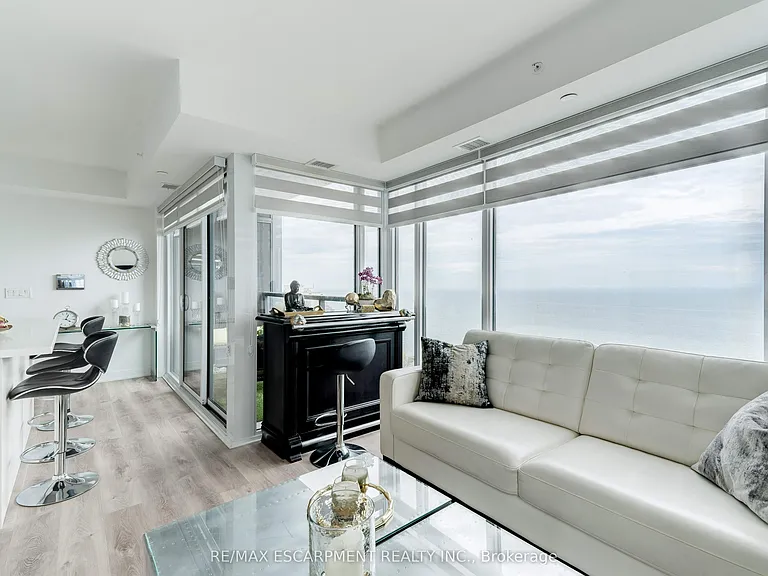 370 Martha St #1707 — Photo 16