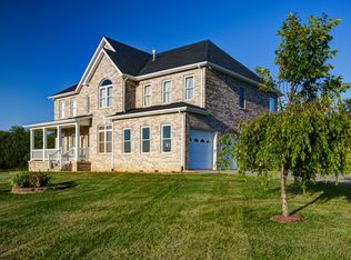 165 Pastoral Ln, Berryville, VA 22611
