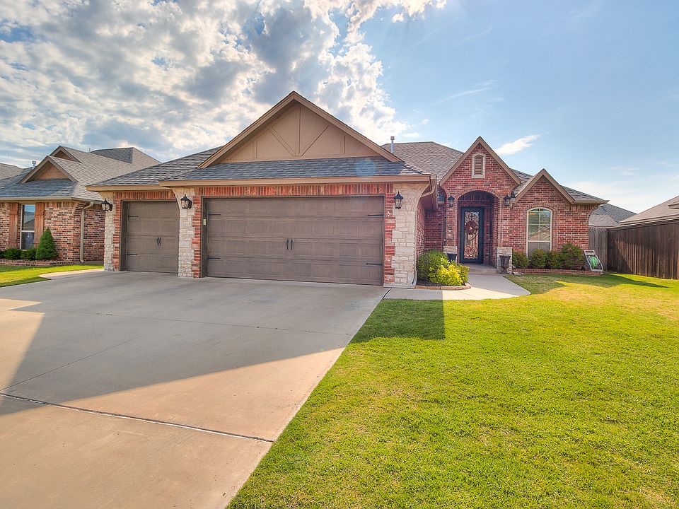 1st image of 17217 Aragon Ln