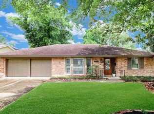 9622 Meadowcroft Dr, Houston, TX 77063