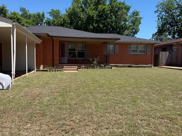 24 SW 45th St, Lawton, OK 73505