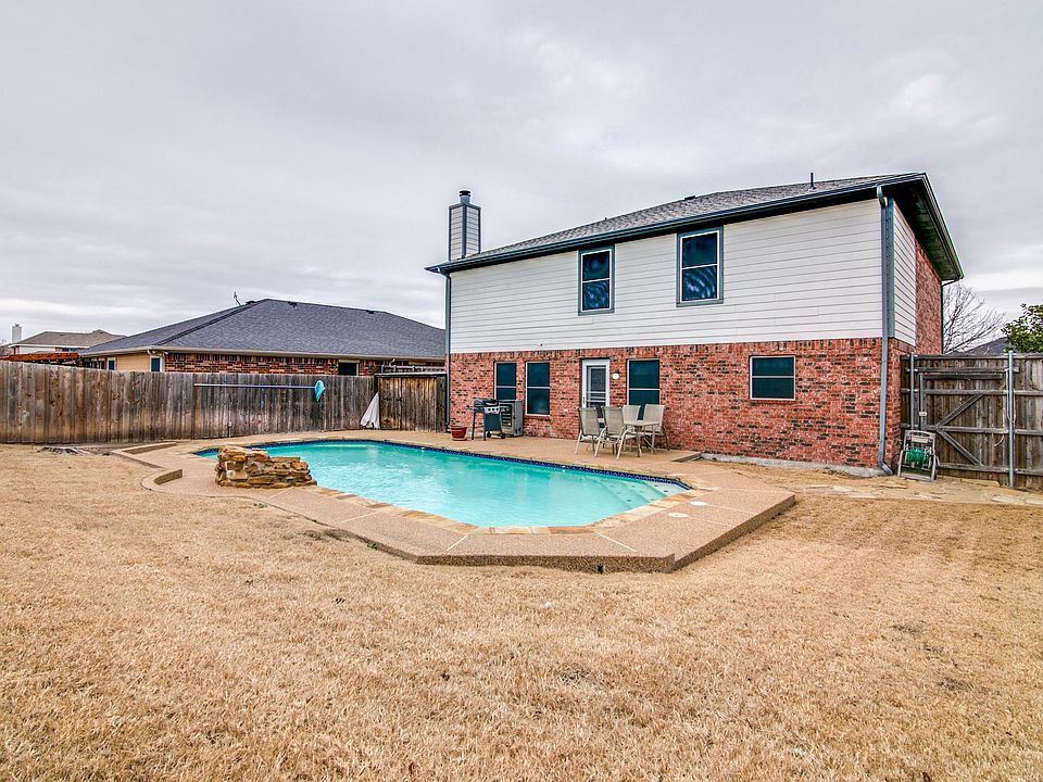 1st image of 123 Angelina Dr