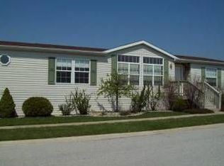 4823 Colonial Dr, Monee, IL 60449