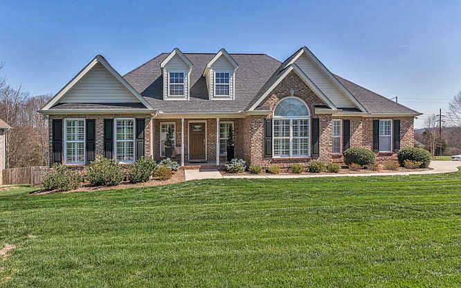 1st image of 1035 Oakley Glen Ln