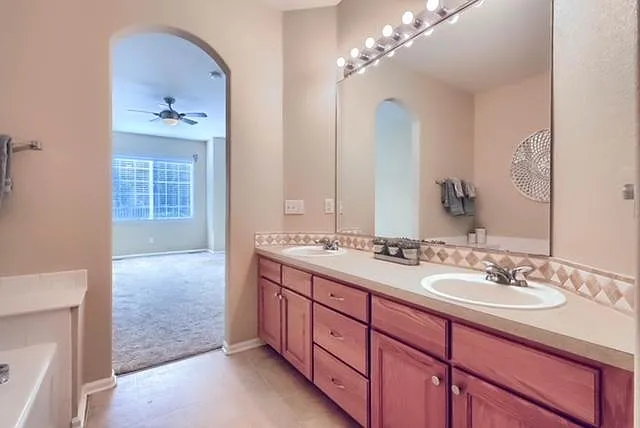 7474 W Saratoga Pl — Photo 4