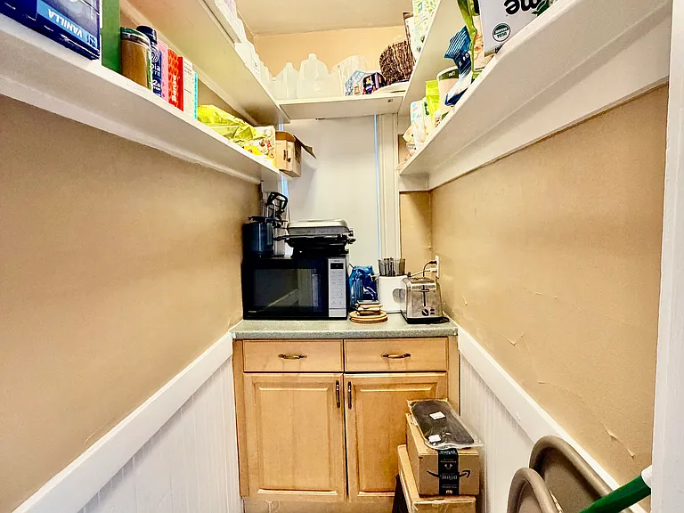 37 Hilton St — Photo 11