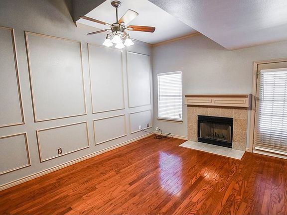 2nd image of 3954 Fernando Dr