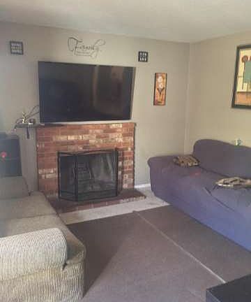 3rd image of 2410 S Beaufort Dr