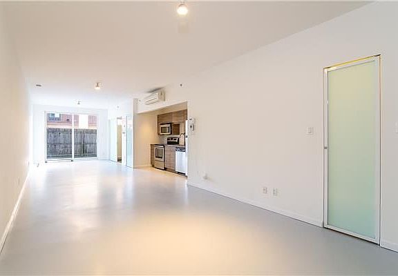 2nd image of 1311 Pacific St APT 101