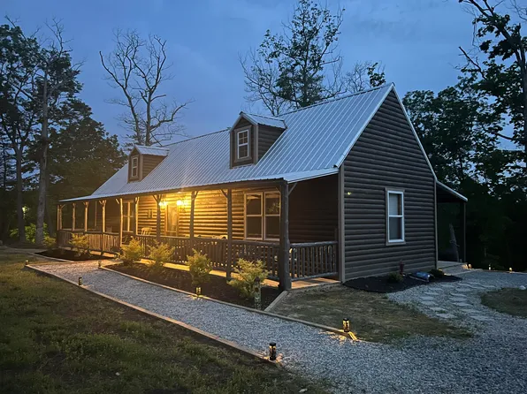 530 Turley Dr, Clay City, KY 40312