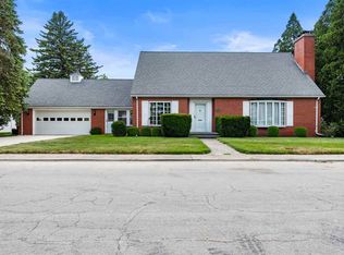 512 S Oak St, Winchester, IN 47394