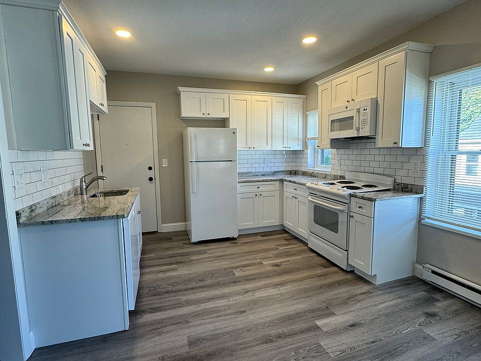 1st image of 18 Orchard St #2