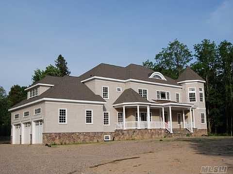 1st image of 12 Northfield Ln