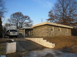 500 N Warwick Rd, Magnolia, NJ 08049