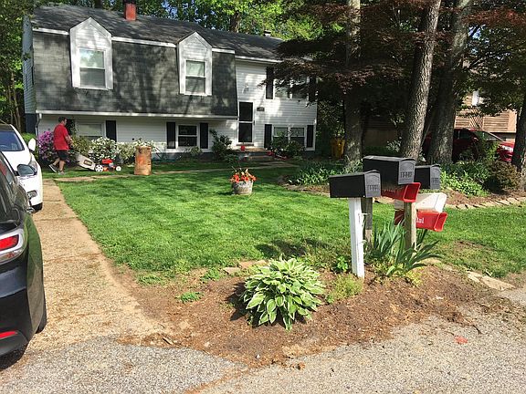 2nd image of 1229 Ramblewood Dr