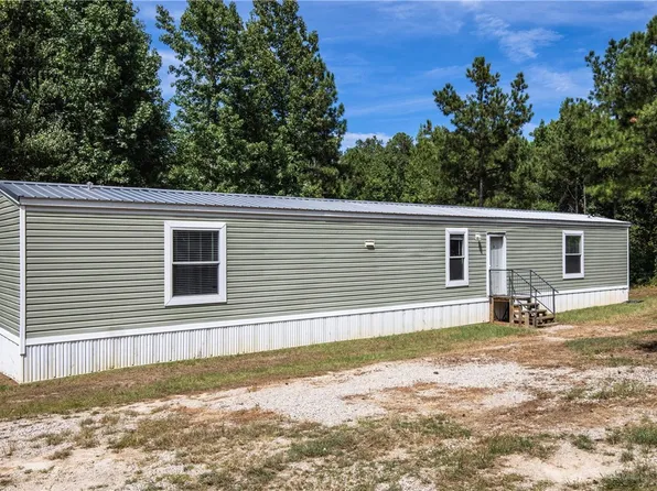 54 Lee Road 852, Opelika, AL 36804