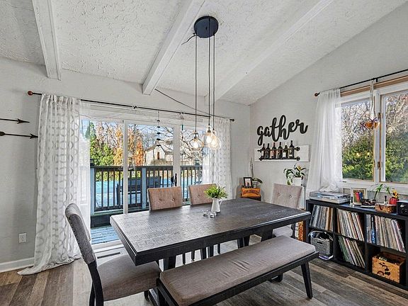 4th image of 6617 Knollview Dr