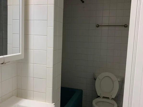 1224 Narragansett Blvd APT G2, Providence, RI 02905