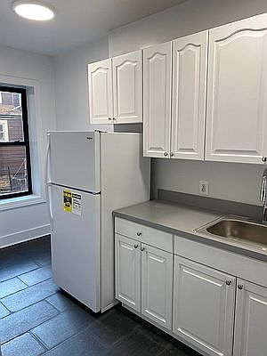 2nd image of 226 Kimberly Pl APT 1D