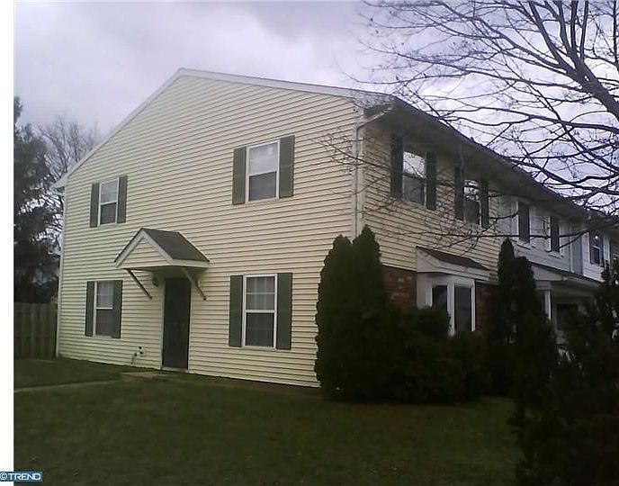 2nd image of 17 Vernon Ct