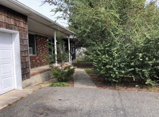 136 Mizzen Ave, Beachwood, NJ 08722